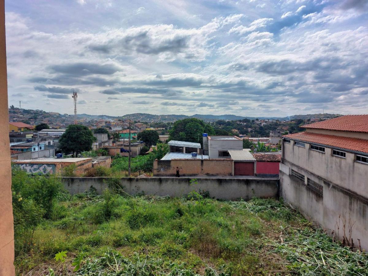 Casa Completa E Aconchegante Em Ribeirão das Neves 외부 사진